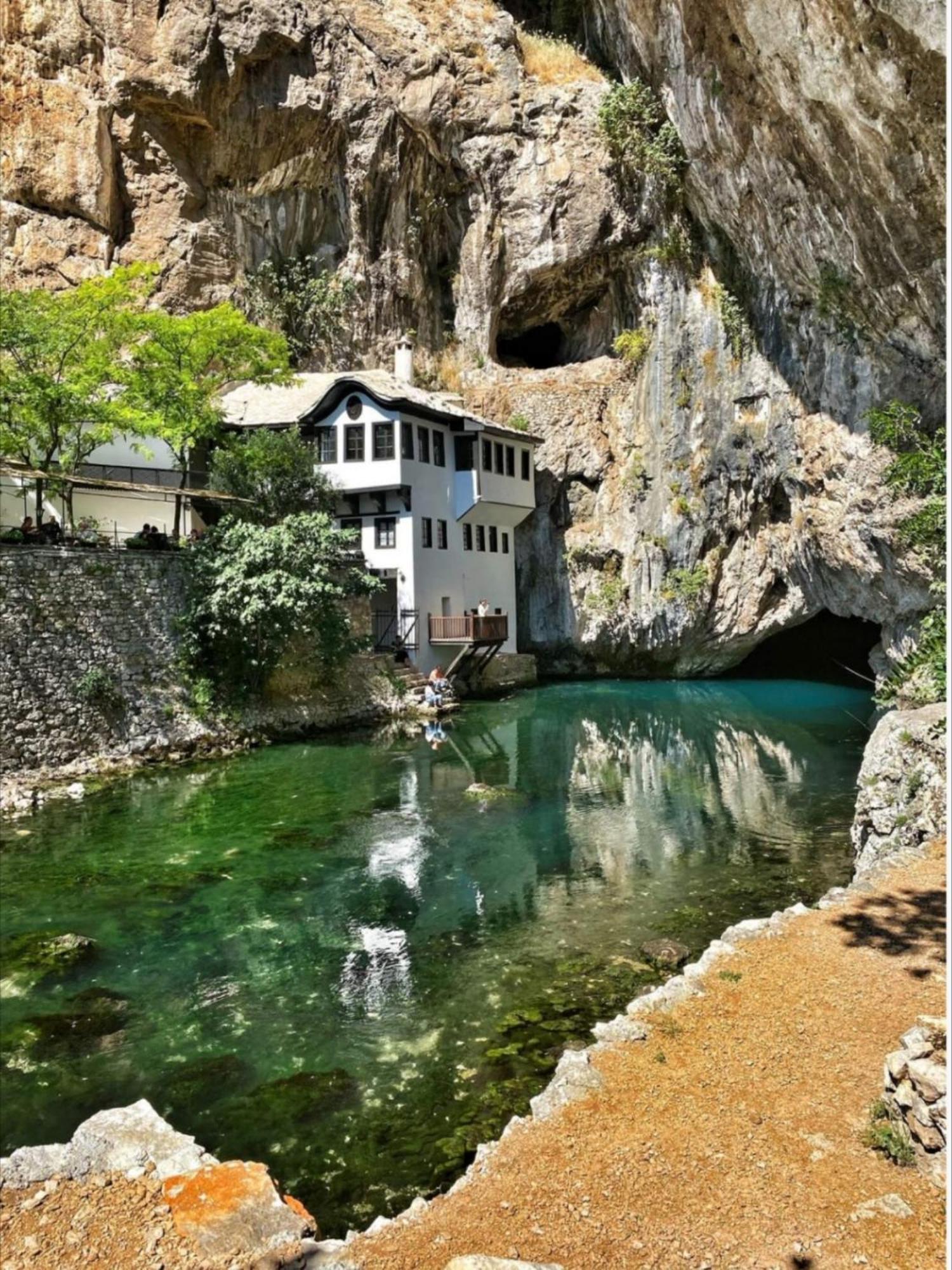 Apartment Zara With Terrace Near Old Town Mostar